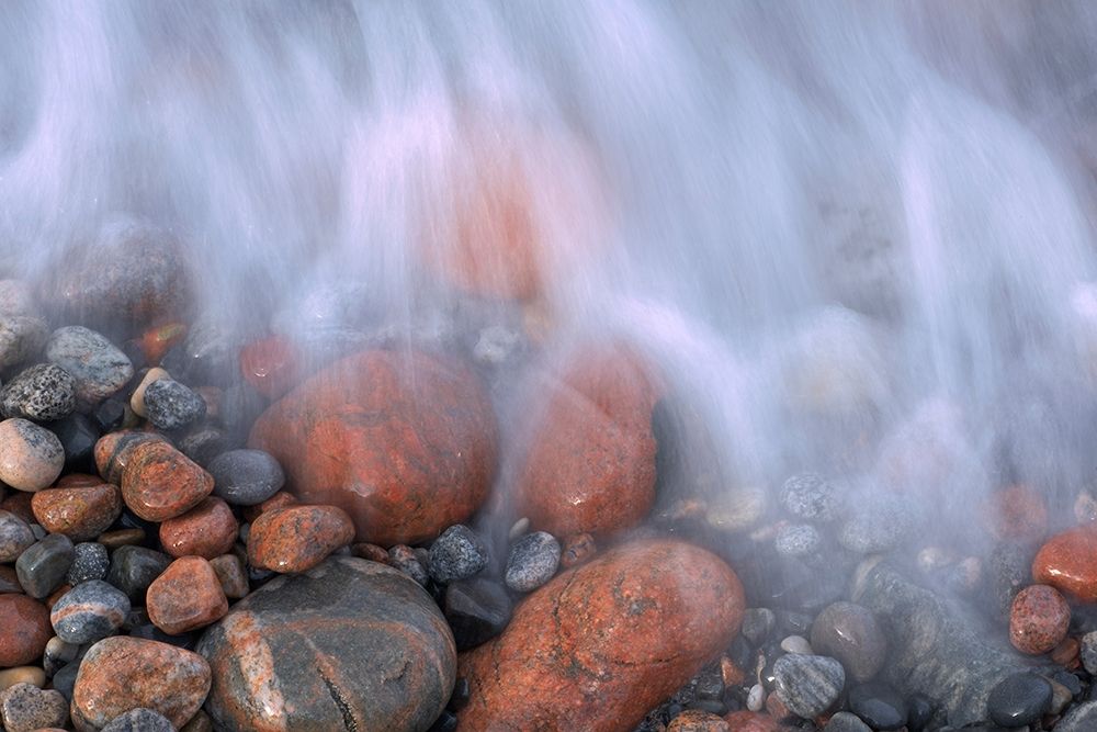 Canada-Ontario-Marathon Wave crashing on rocks at Pebble Beach